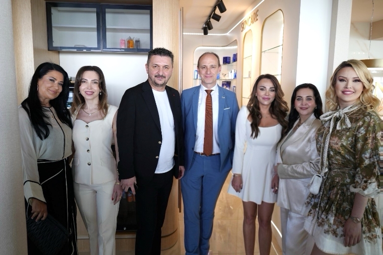 Avrupa’daki İlk Şubesini Belçika Genk’te Açtı  Avrupa’daki İlk Şubesini Belçika Genk’te Açtı